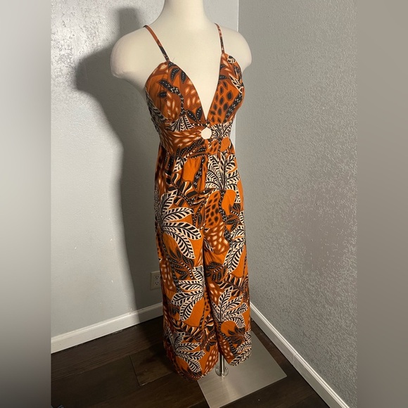 Sincerely Jules Orange and Black Floral Jumpsuit - Picture 1 of 4